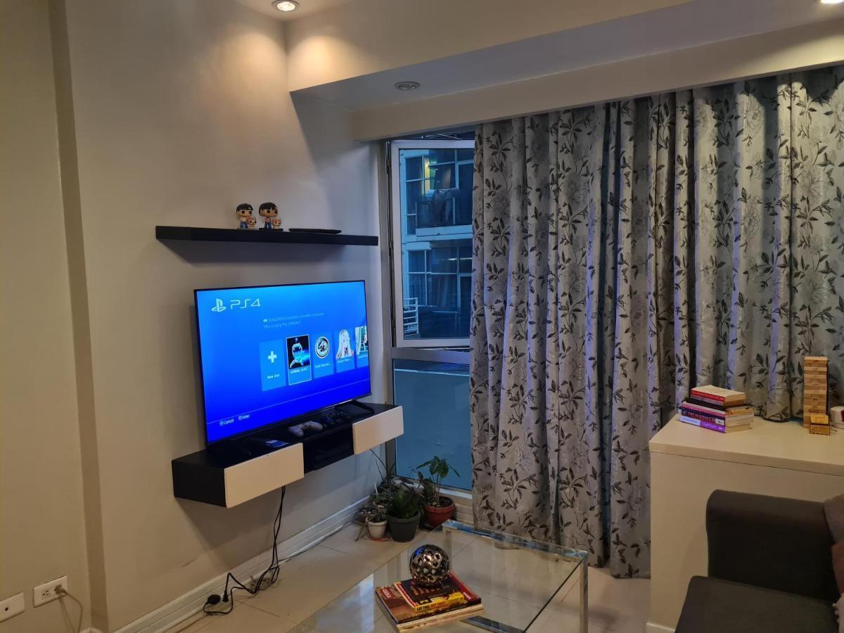 Huge Condo Unit Near Burgos Circle, St Lukes, Shangri-La - P Hamptons T1 Makati City ภายนอก รูปภาพ